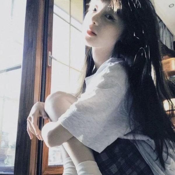 红色谜团